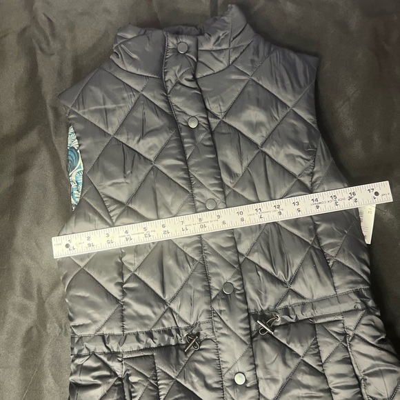 The Limited Navy Blue Puffer Vest w Floral Interior - Picture 7 of 7
